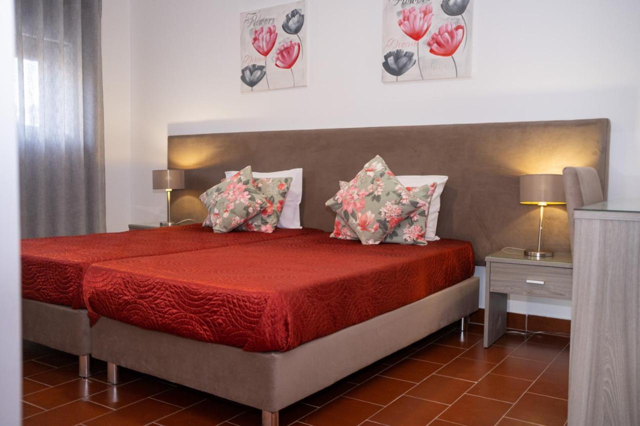 Casa Godinho Apartment Sao Martinho do Porto Ruang foto